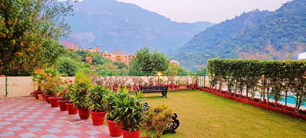 Hotel Dewa Retreat- A Himalayan Boutique Hotel Рішикеш Екстер'єр фото